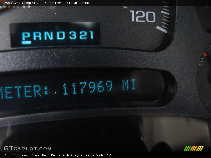 Summit White / Neutral/Shale 2005 GMC Yukon XL SLT