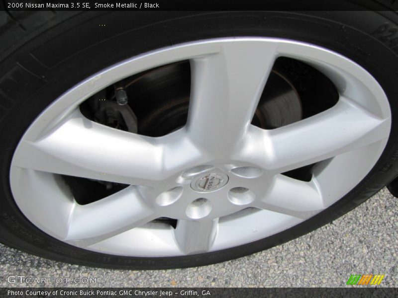 Smoke Metallic / Black 2006 Nissan Maxima 3.5 SE