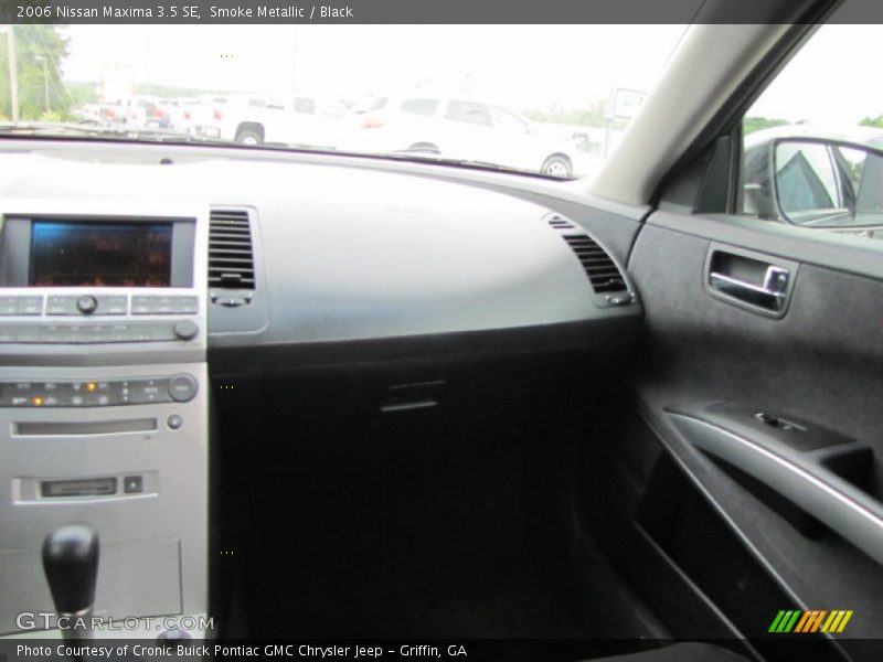Smoke Metallic / Black 2006 Nissan Maxima 3.5 SE