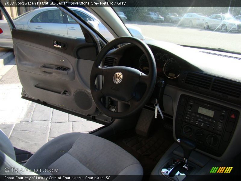Silverstone Grey Metallic / Grey 2003 Volkswagen Passat GLS Sedan