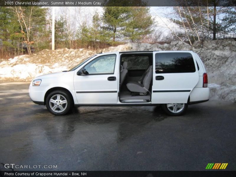 Summit White / Medium Gray 2005 Chevrolet Uplander