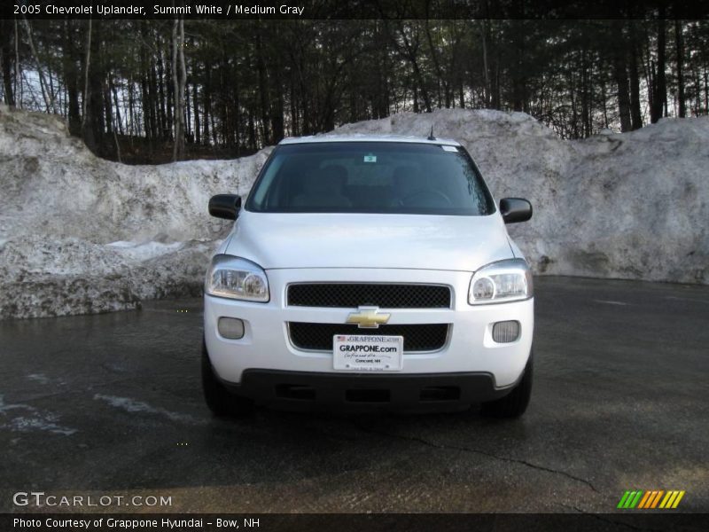 Summit White / Medium Gray 2005 Chevrolet Uplander