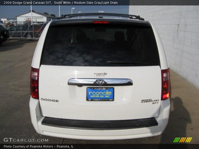 Stone White / Medium Slate Gray/Light Shale 2009 Dodge Grand Caravan SXT