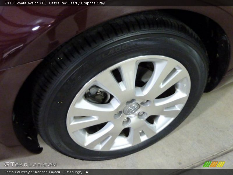 Cassis Red Pearl / Graphite Gray 2010 Toyota Avalon XLS