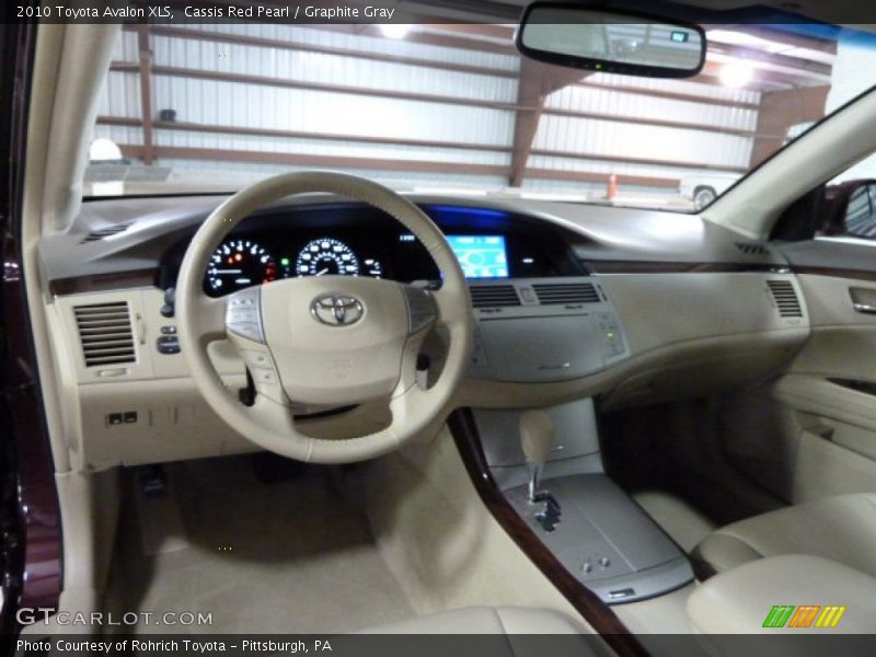 Cassis Red Pearl / Graphite Gray 2010 Toyota Avalon XLS