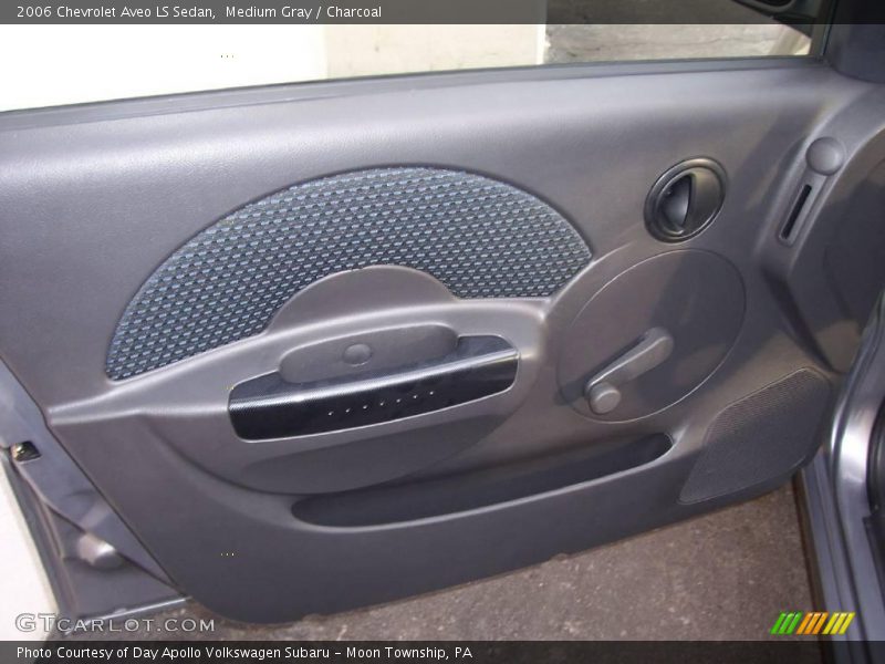 Medium Gray / Charcoal 2006 Chevrolet Aveo LS Sedan