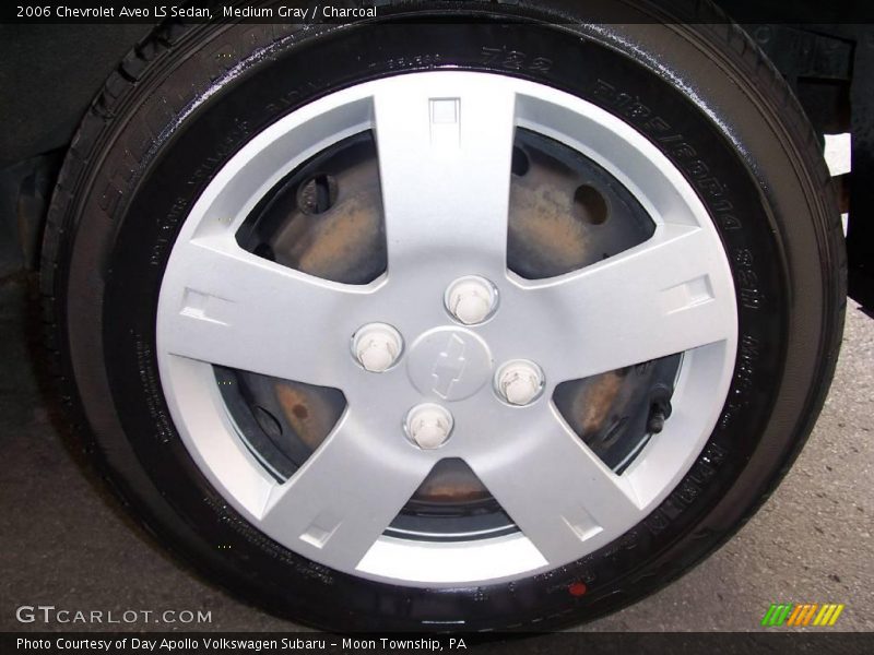 Medium Gray / Charcoal 2006 Chevrolet Aveo LS Sedan