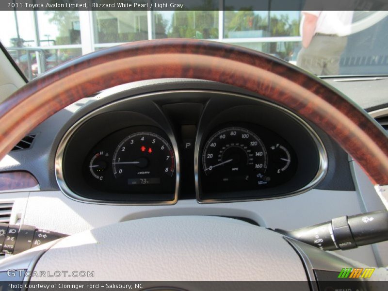 Blizzard White Pearl / Light Gray 2011 Toyota Avalon Limited