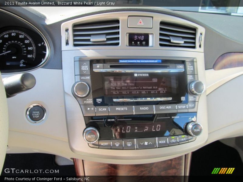 Blizzard White Pearl / Light Gray 2011 Toyota Avalon Limited