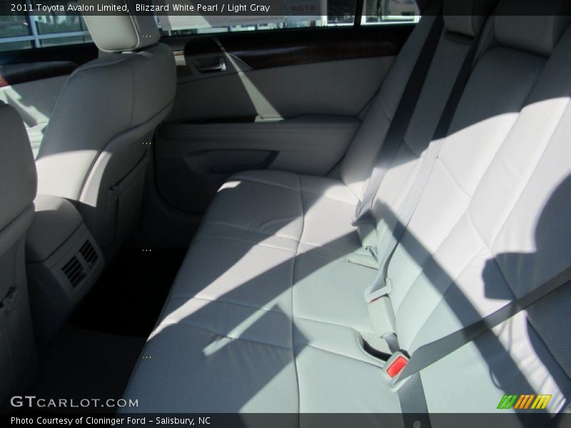 Blizzard White Pearl / Light Gray 2011 Toyota Avalon Limited