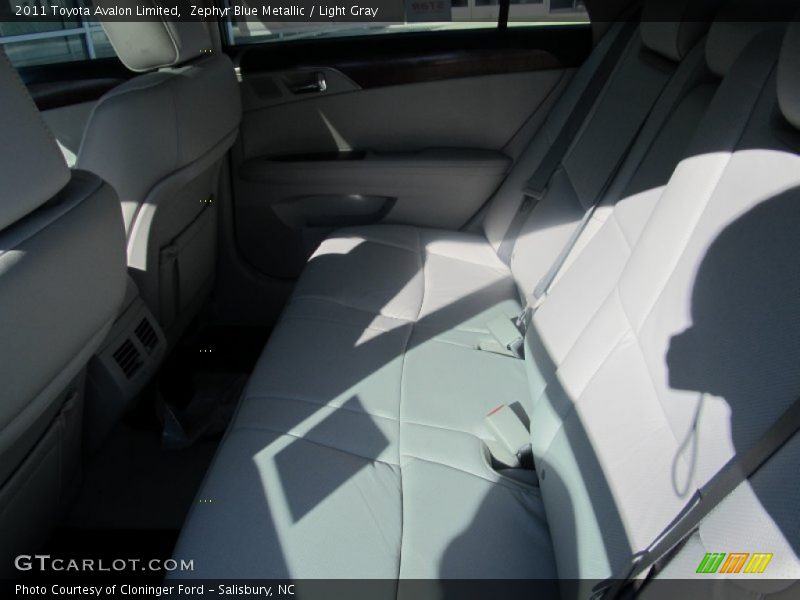 Zephyr Blue Metallic / Light Gray 2011 Toyota Avalon Limited