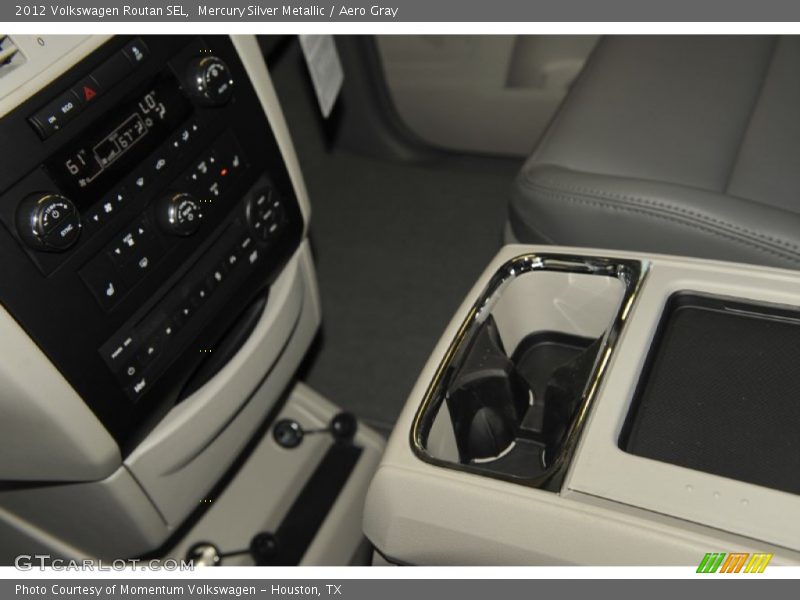 Mercury Silver Metallic / Aero Gray 2012 Volkswagen Routan SEL