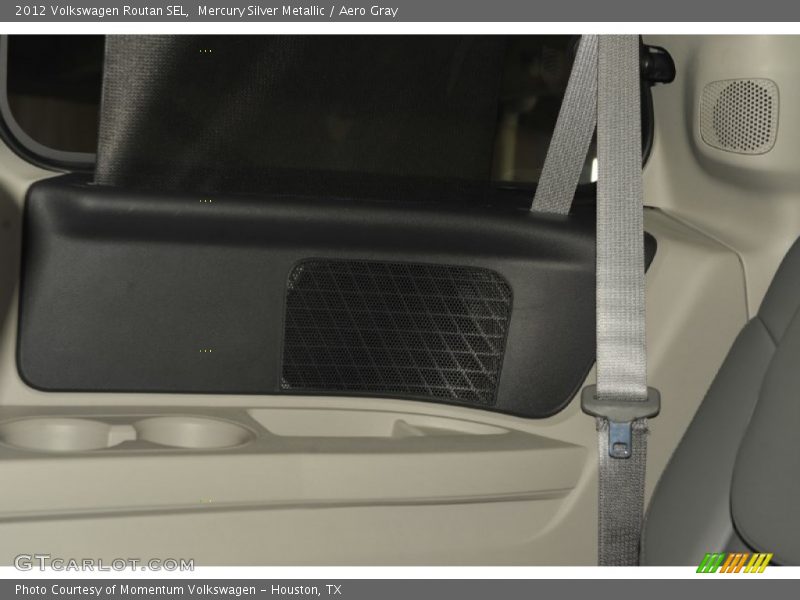 Mercury Silver Metallic / Aero Gray 2012 Volkswagen Routan SEL