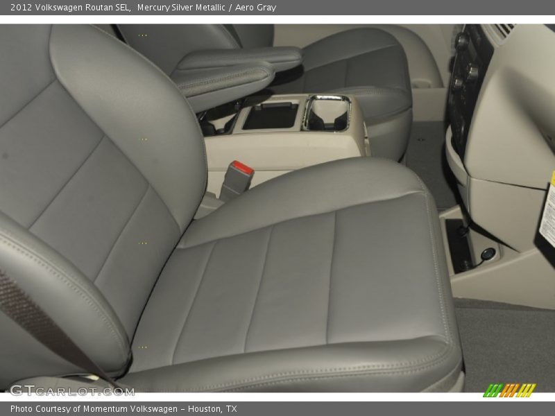 Mercury Silver Metallic / Aero Gray 2012 Volkswagen Routan SEL