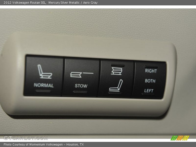 Mercury Silver Metallic / Aero Gray 2012 Volkswagen Routan SEL