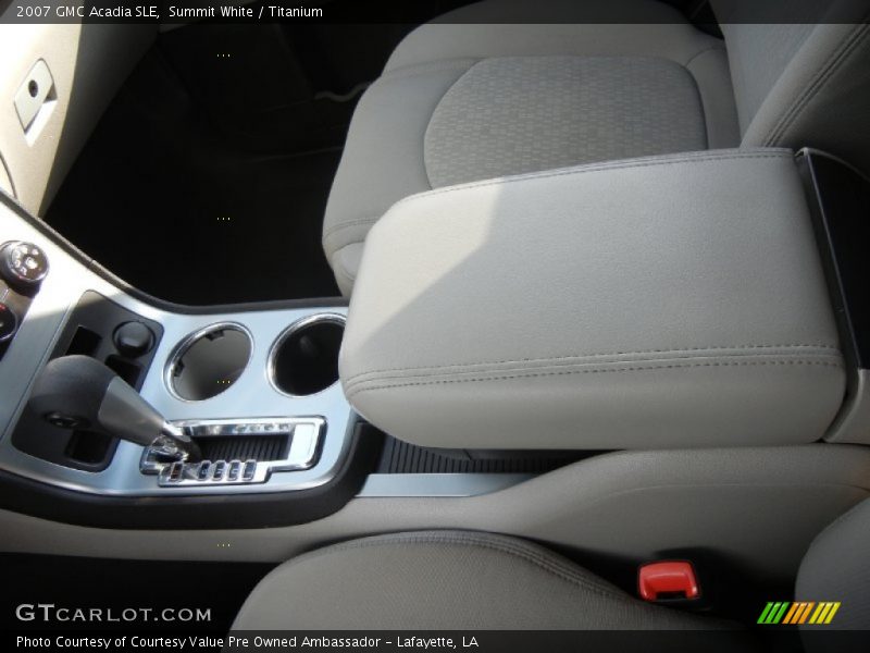 Summit White / Titanium 2007 GMC Acadia SLE