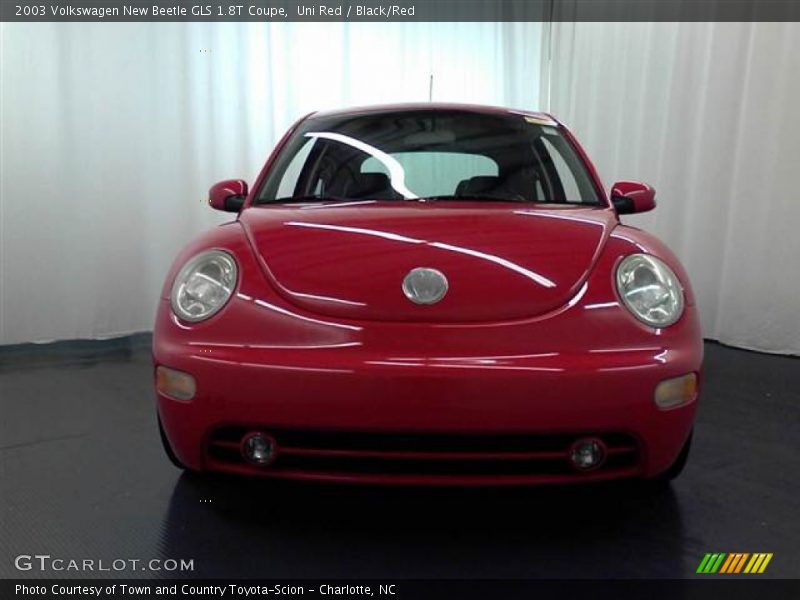 Uni Red / Black/Red 2003 Volkswagen New Beetle GLS 1.8T Coupe