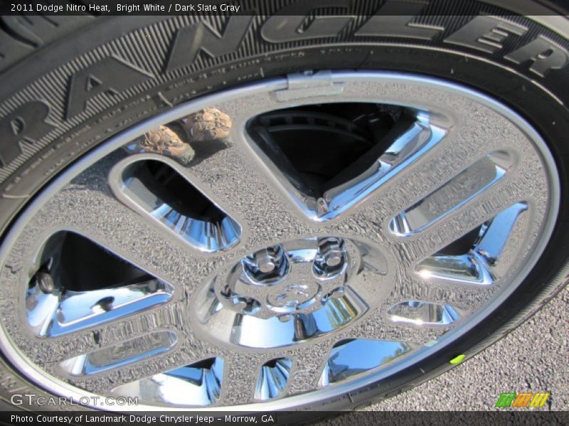 Bright White / Dark Slate Gray 2011 Dodge Nitro Heat