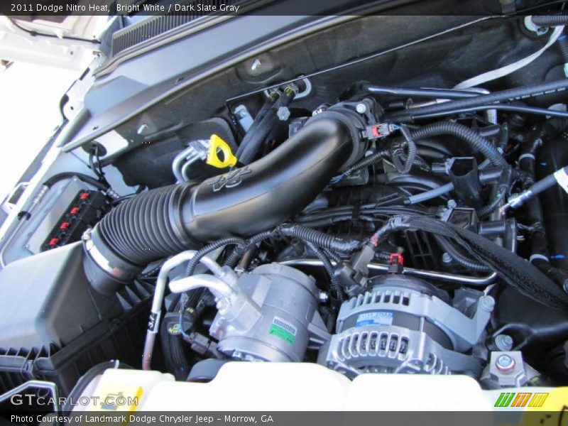 Bright White / Dark Slate Gray 2011 Dodge Nitro Heat