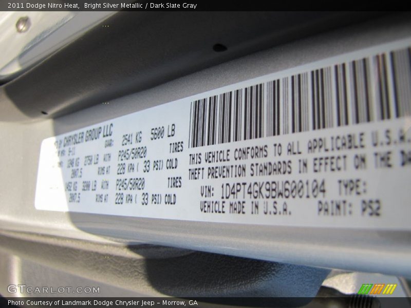 Bright Silver Metallic / Dark Slate Gray 2011 Dodge Nitro Heat