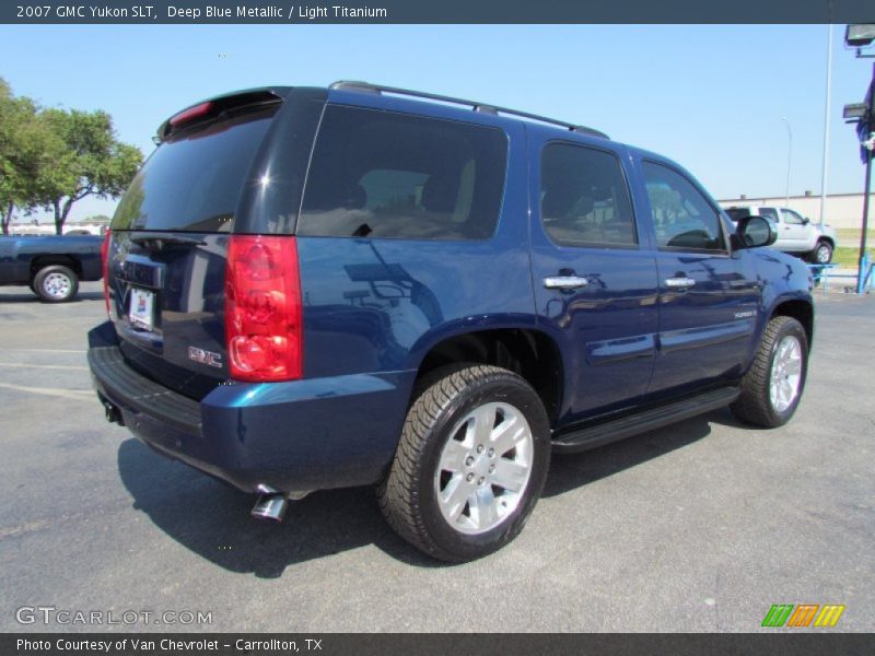 Deep Blue Metallic / Light Titanium 2007 GMC Yukon SLT
