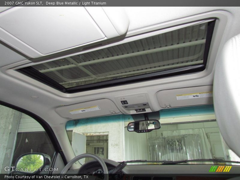 Deep Blue Metallic / Light Titanium 2007 GMC Yukon SLT