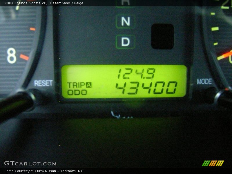 Desert Sand / Beige 2004 Hyundai Sonata V6