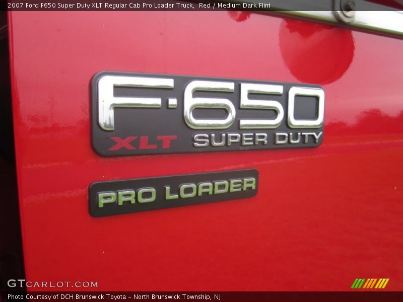  2007 F650 Super Duty XLT Regular Cab Pro Loader Truck Logo