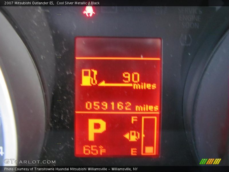 Cool Silver Metallic / Black 2007 Mitsubishi Outlander ES