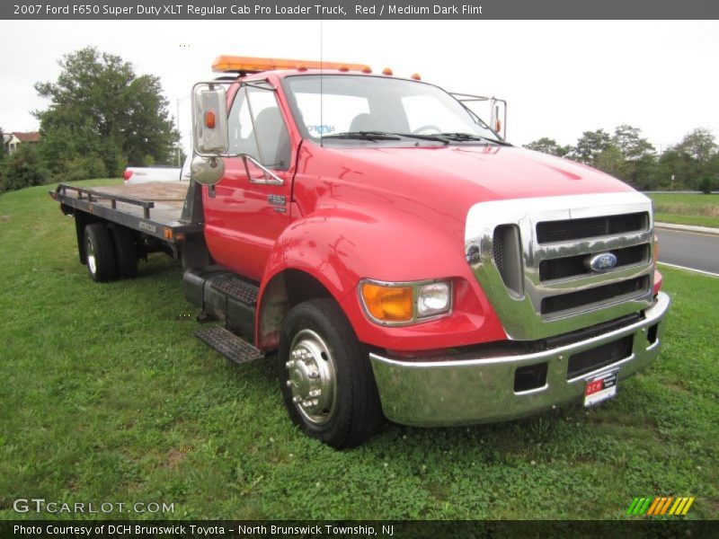 Front 3/4 View of 2007 F650 Super Duty XLT Regular Cab Pro Loader Truck