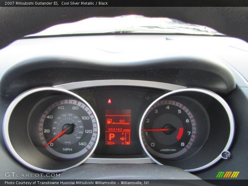 Cool Silver Metallic / Black 2007 Mitsubishi Outlander ES