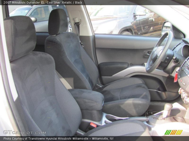 Cool Silver Metallic / Black 2007 Mitsubishi Outlander ES