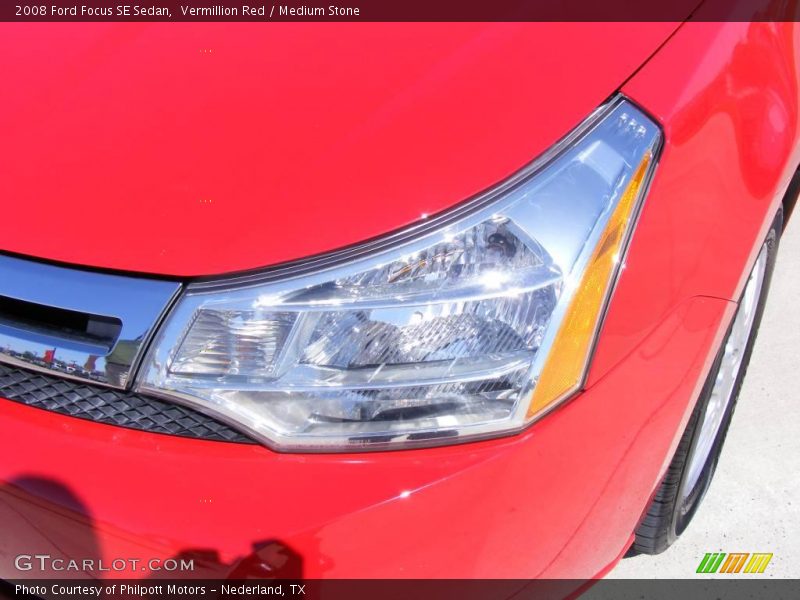 Vermillion Red / Medium Stone 2008 Ford Focus SE Sedan