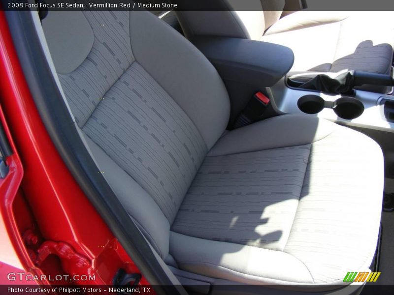 Vermillion Red / Medium Stone 2008 Ford Focus SE Sedan