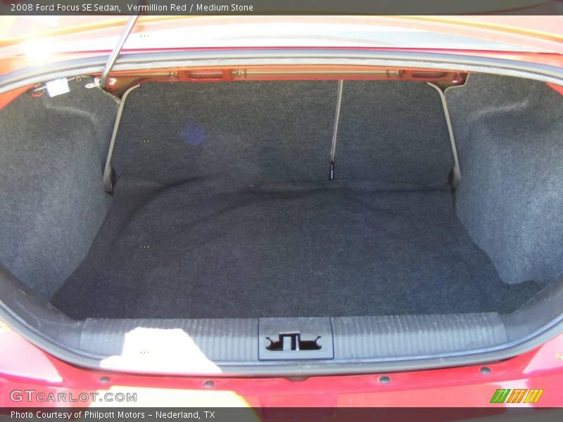 Vermillion Red / Medium Stone 2008 Ford Focus SE Sedan