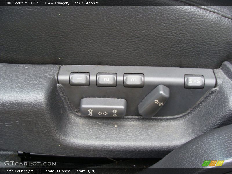 Black / Graphite 2002 Volvo V70 2.4T XC AWD Wagon