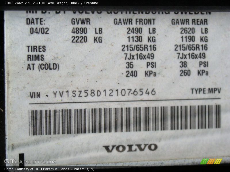 Black / Graphite 2002 Volvo V70 2.4T XC AWD Wagon