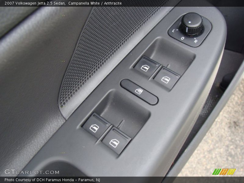 Campanella White / Anthracite 2007 Volkswagen Jetta 2.5 Sedan
