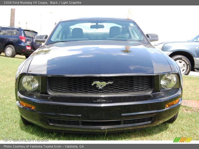 Black / Light Graphite 2009 Ford Mustang V6 Coupe