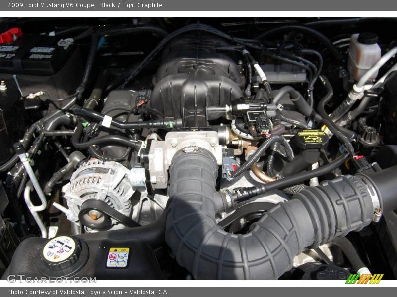 Black / Light Graphite 2009 Ford Mustang V6 Coupe