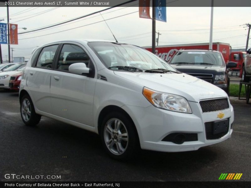 Summit White / Charcoal 2011 Chevrolet Aveo Aveo5 LT