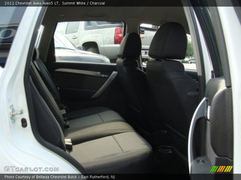 Summit White / Charcoal 2011 Chevrolet Aveo Aveo5 LT