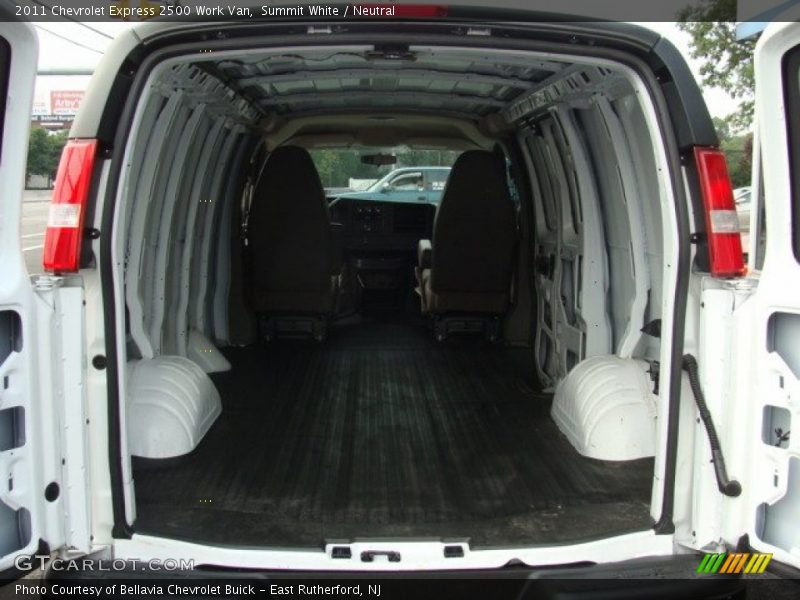  2011 Express 2500 Work Van Trunk