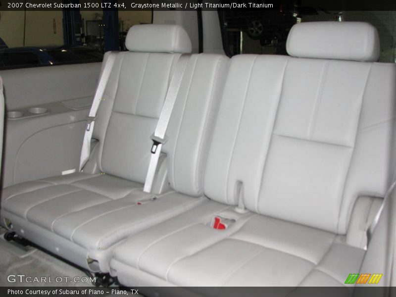Graystone Metallic / Light Titanium/Dark Titanium 2007 Chevrolet Suburban 1500 LTZ 4x4