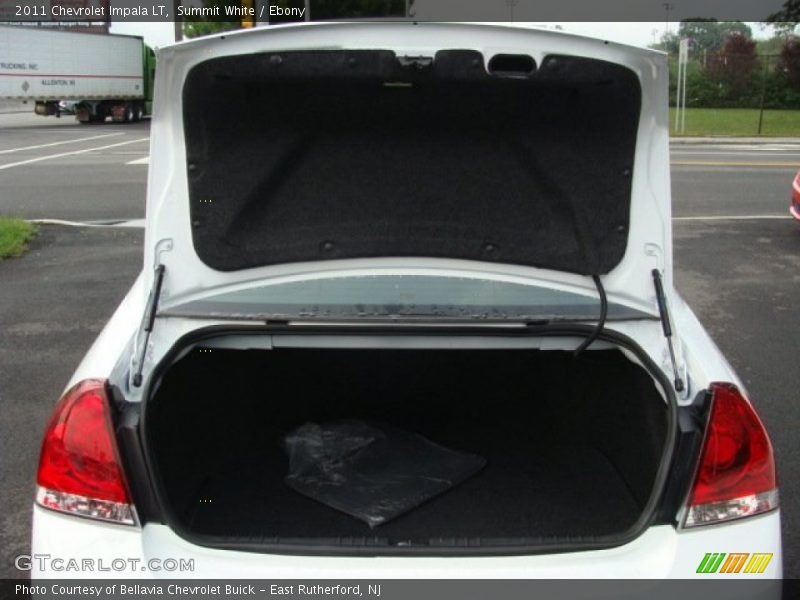 Summit White / Ebony 2011 Chevrolet Impala LT