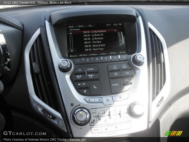 Olympic White / Jet Black 2012 GMC Terrain SLE