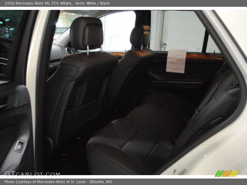 Arctic White / Black 2009 Mercedes-Benz ML 350 4Matic