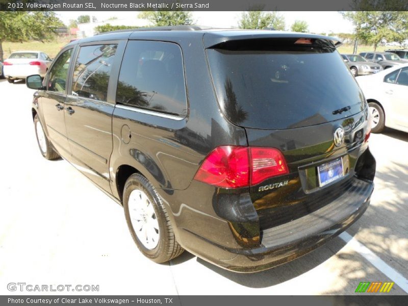 Nocturne Black Metallic / Sierra Sand 2012 Volkswagen Routan SEL