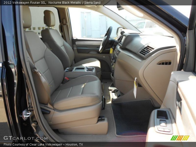  2012 Routan SEL Sierra Sand Interior