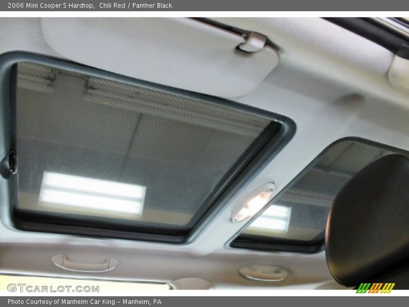 Chili Red / Panther Black 2006 Mini Cooper S Hardtop